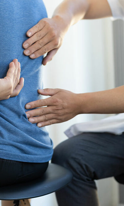 5 signs of osteoporosis that shouldn’t be ignored