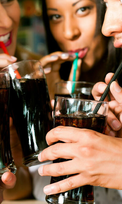 5 ways consuming sugary soda affects one’s health